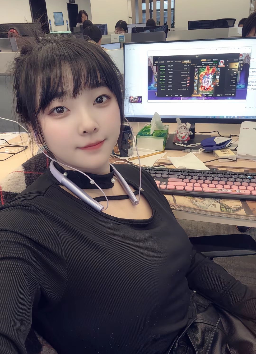 日月DNF美女玩家